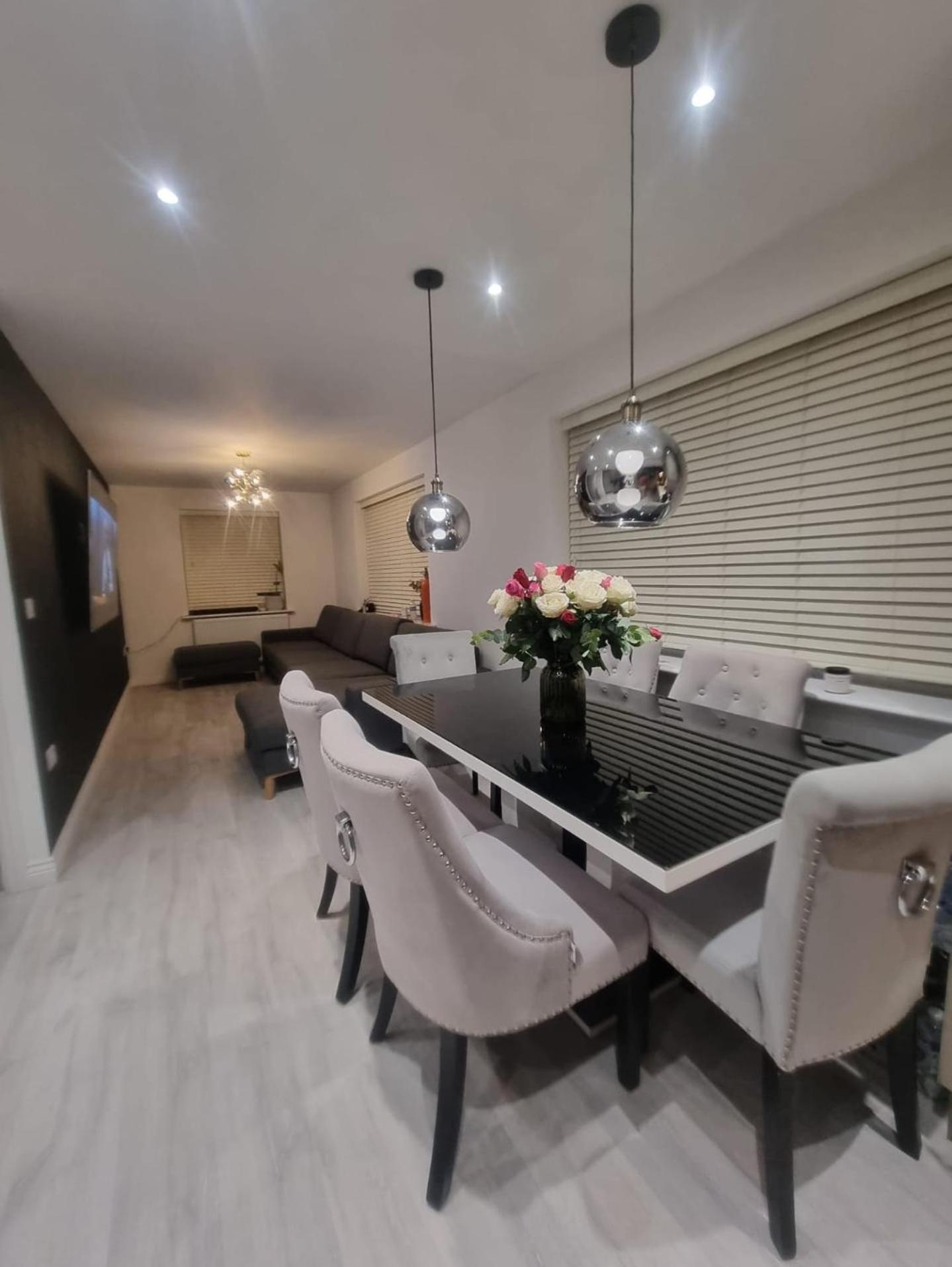 Bromley Common- Double Bedroom With En-Suite With Private Lounge In Shared Town House Zewnętrze zdjęcie